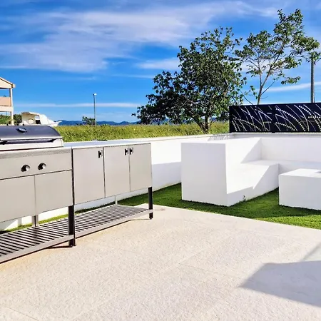 Vila 1 With Hot Tub, Sauna And Sea View Kozino