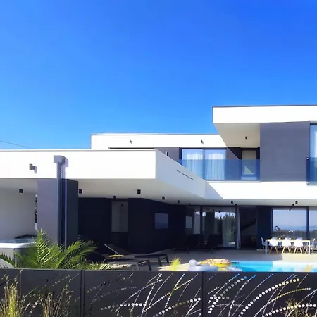 1 With Hot Tub, Sauna And Sea View Villa Kozino