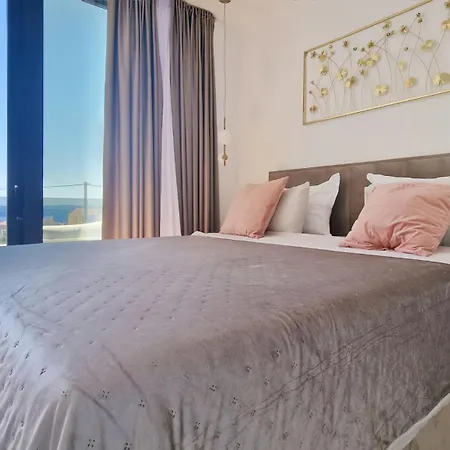1 With Hot Tub, Sauna And Sea View * Kozino